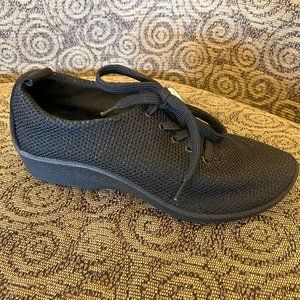 Arcopedico - Net 3 Black - Multiple Sizes (NEW W/ BOX)